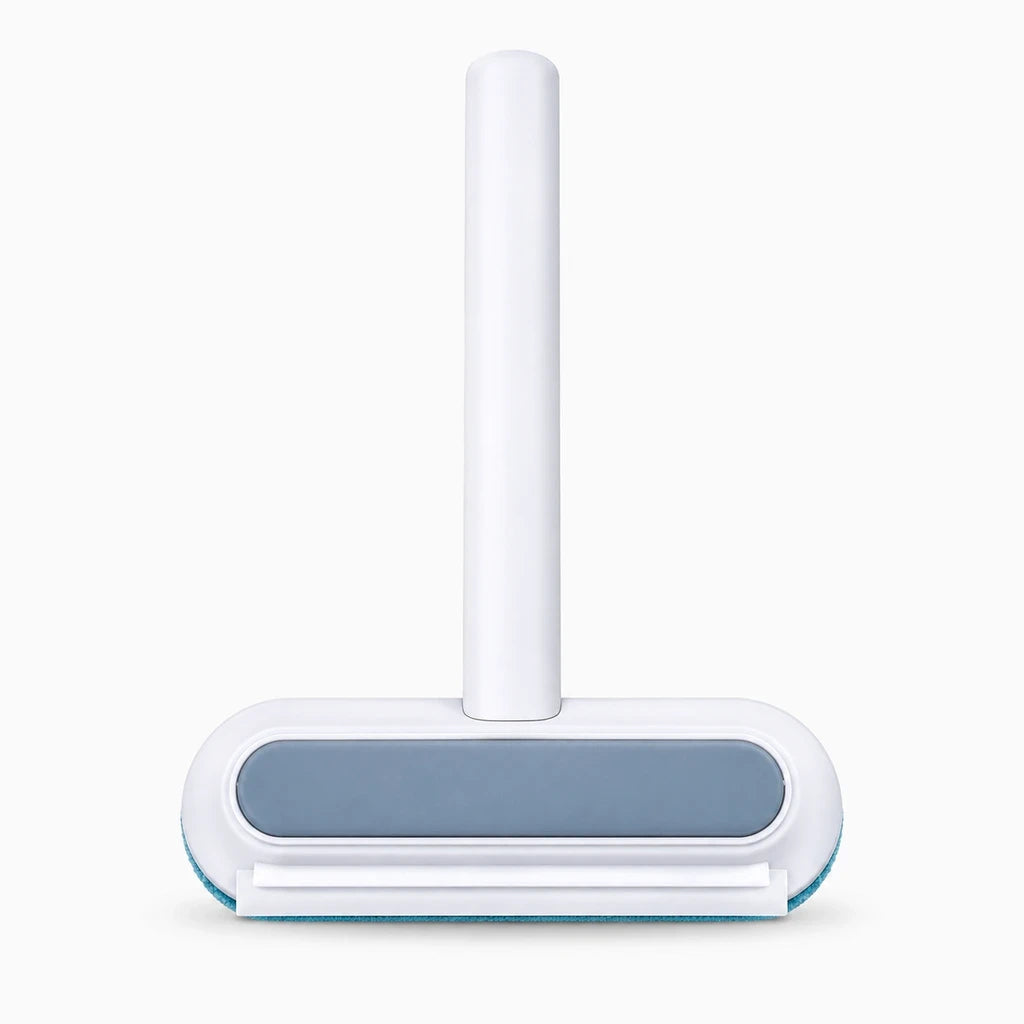 Brosse pour chat poils longs avec manche long ergonomique pour un brossage sans fatigue