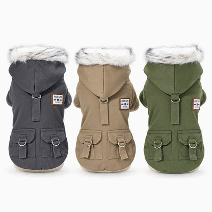 Manteau chaud pour chien avec capuche, détail du tissu léger qui sèche rapidement