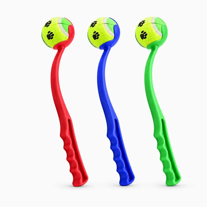 Bâton lanceur de balle ergonomique permettant des lancers réguliers et lointains
