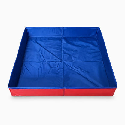 Bassin ludique rouge pour chat et chien, format compact adaptable à terrasse ou jardin